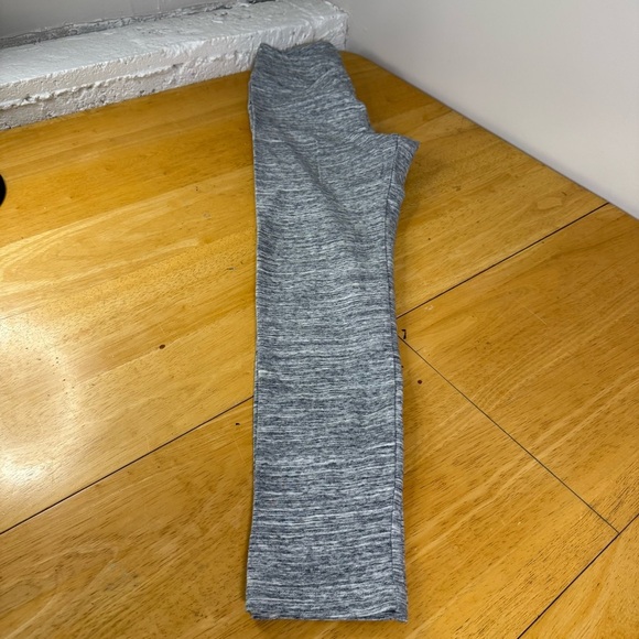 Pink Victoria Secret Womens Leggings Large Gray Activewear Gym - Picture 2 of 9